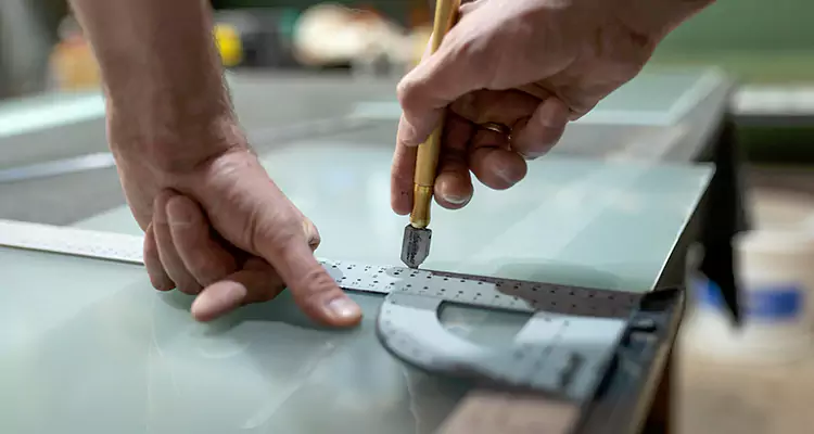 Glass Scratch Repair in Edgewater, FL