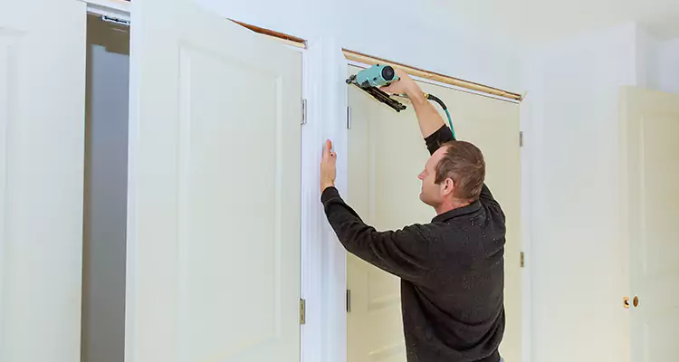 Top Rated Door Fixing ServiceFixing Garage Door Track in Edgewater, FL