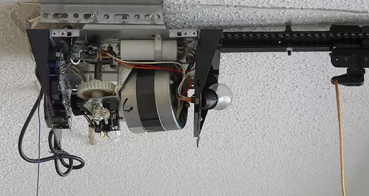 Garage Door Motor Replacement in Edgewater, FL
