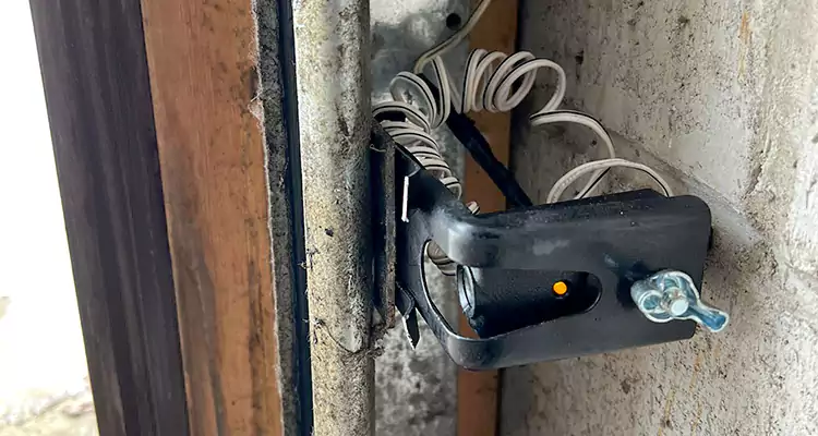 Fix Broken Garage Door Sensor in Edgewater, FL