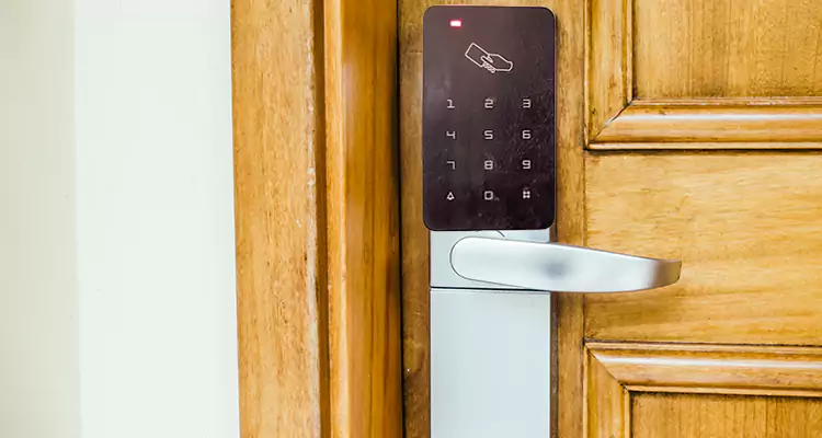 Keyless Hotel Door Locks Repair in Edgewater, FL