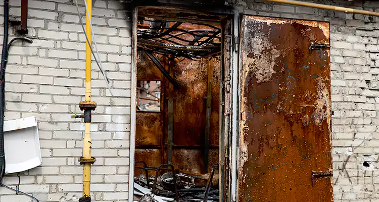 Metal Door Rust Repair in Edgewater, FL