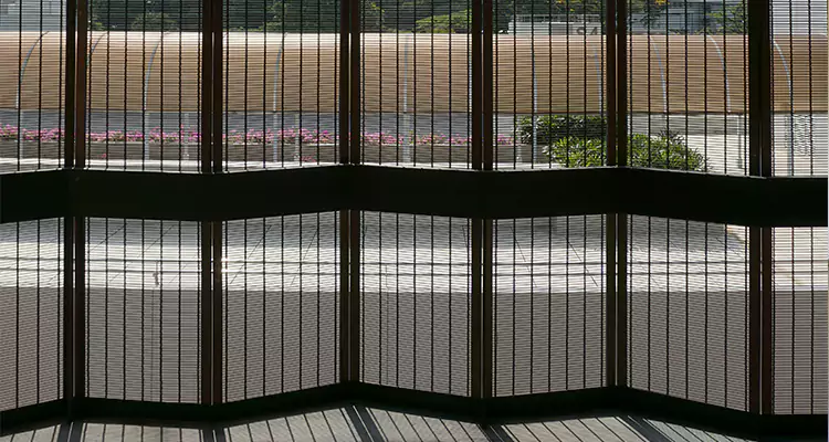 Front Screen Door Repair in Edgewater, FL