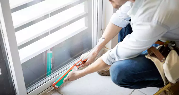 Dap Window Caulk Repair in Edgewater, FL